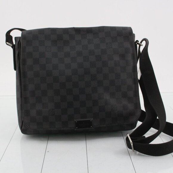 Louis Vuitton Other - Louis Vuitton Damier Graphite Messenger Shoulder Bag